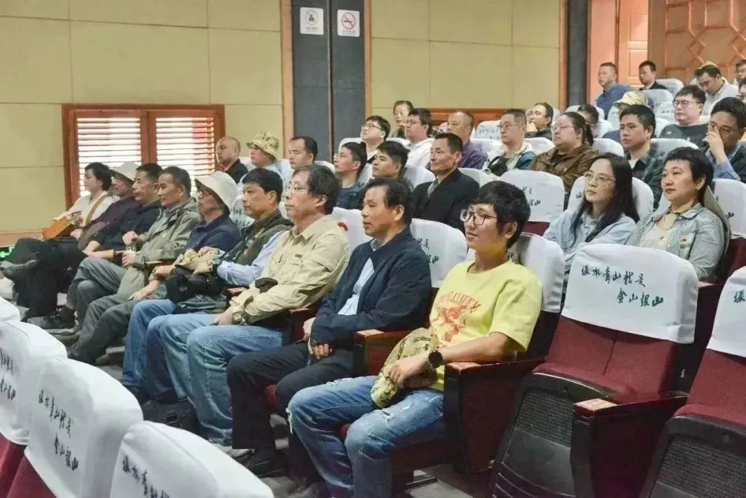 走訪紅色基地 領悟初心使命——巨人集團黨委開展黨建活動